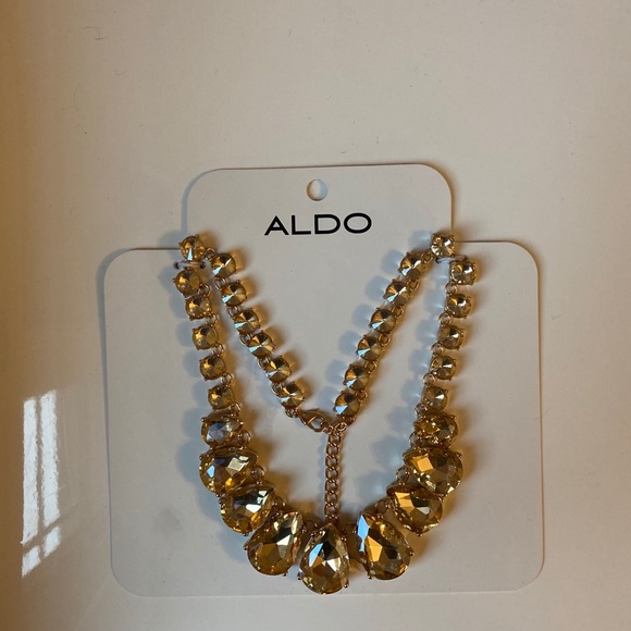 NEW Jewel Gold Tone Necklace - Picture 2 of 3